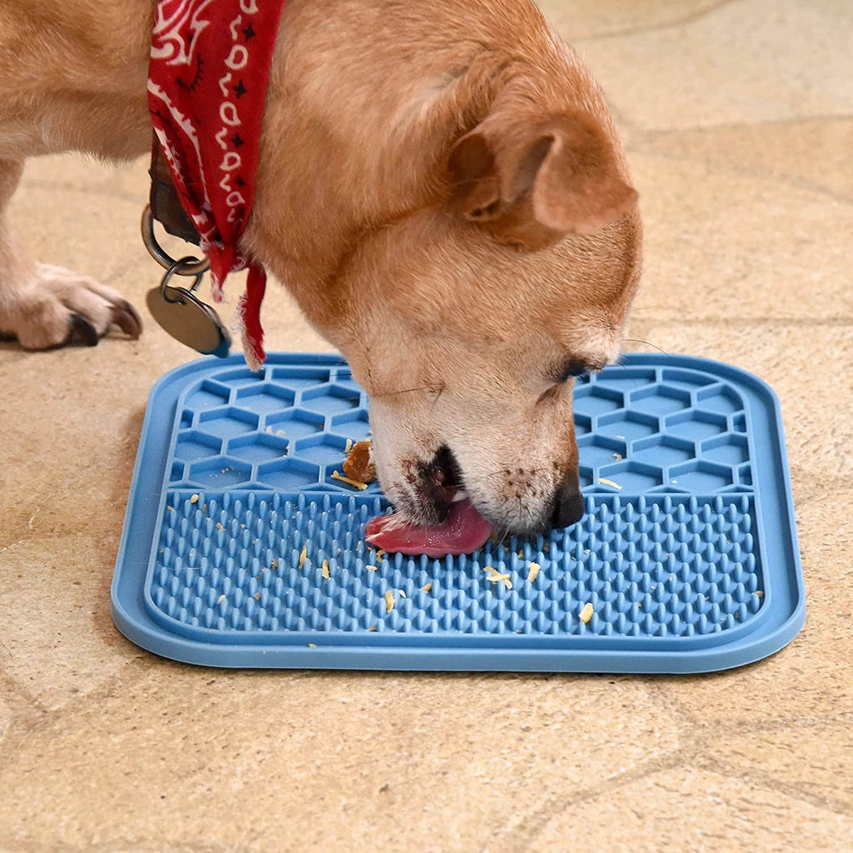 Pet Lick Mat for Dogs & Cats – Slow Feeder & Calming Enrichment Mat